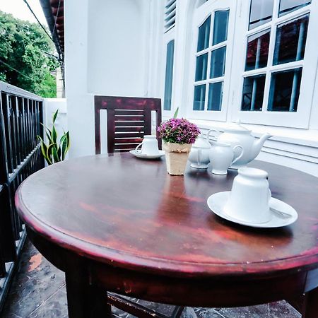 Hotel Le Bella1912 à Galle Extérieur photo